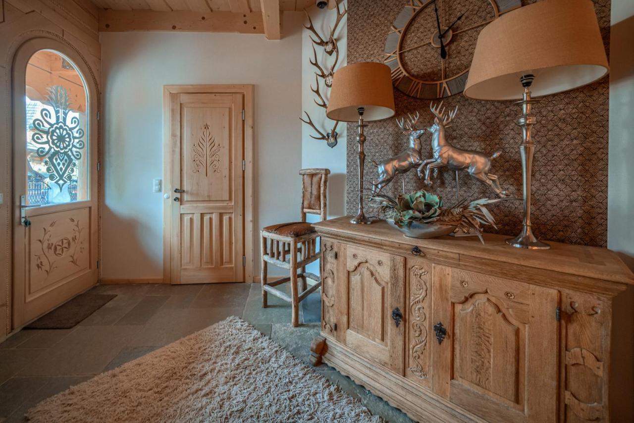קושצ'ליסקו Rich Witch Villa&Spa מראה חיצוני תמונה