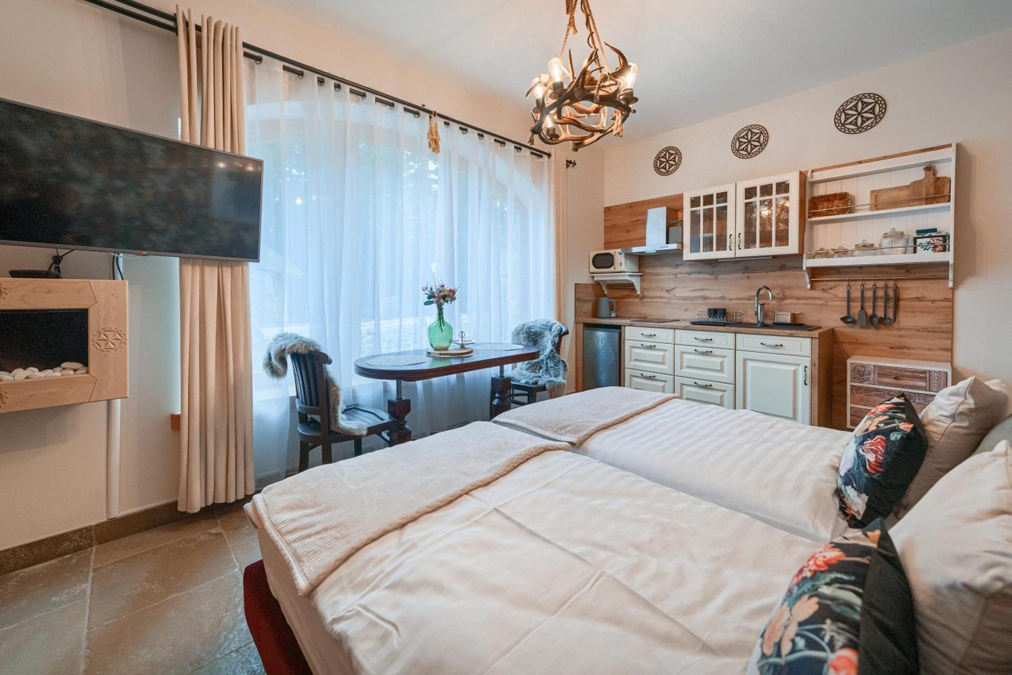 קושצ'ליסקו Rich Witch Villa&Spa חדר תמונה